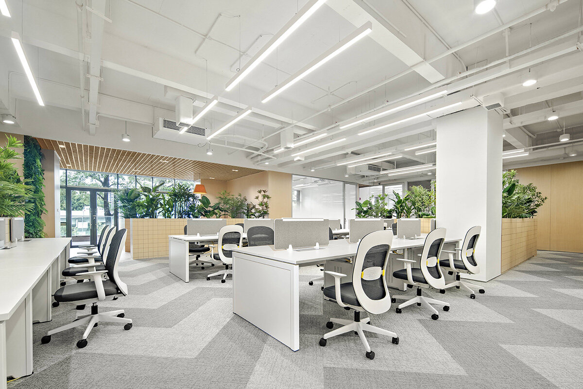 自然元素融入办公室装修设计的和谐