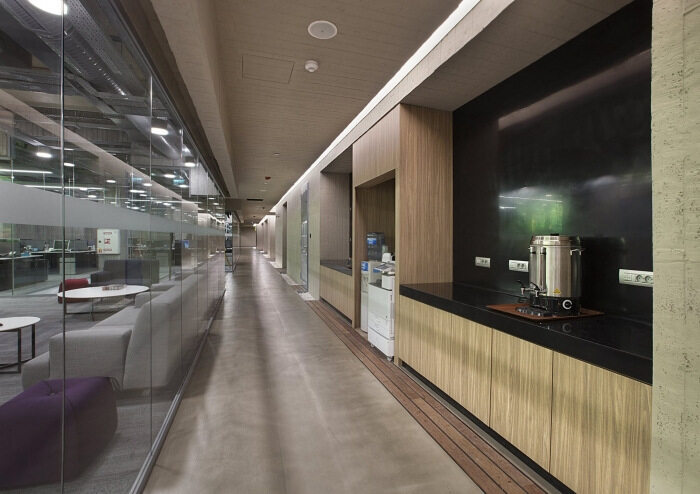 土耳其金融办公楼装修设计项目，大型办公室装修效果图