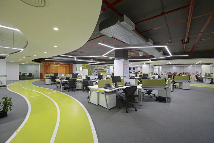 Inutix办公室设计传达速度、活力等高能量效果