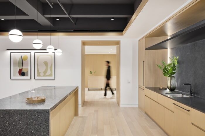 简单设计的流行新趋势-纽约市685 第三间办公室装修 