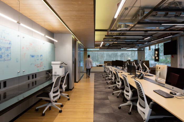 深圳办公室装修如何营造空间感，这里有意想不到的效果