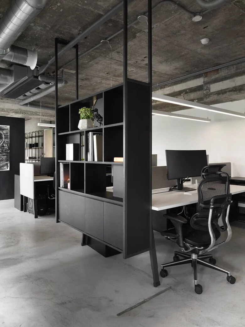 小面积办公室如何装修，分享四点事项让员工提升办公效率