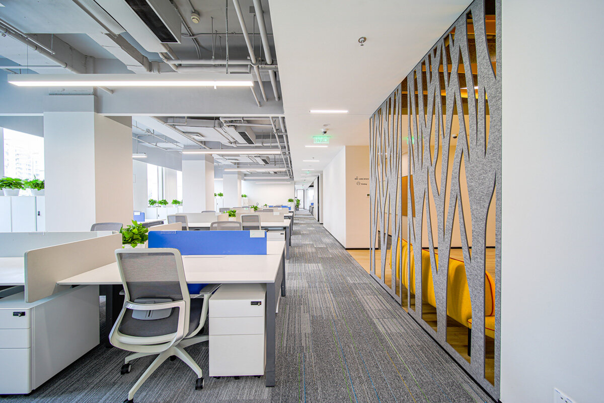 自然生态与可持续性在办公室装修设计中的体现